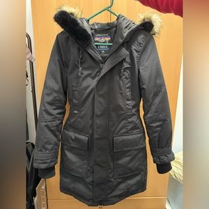 Aritzia Tna The Power Parka